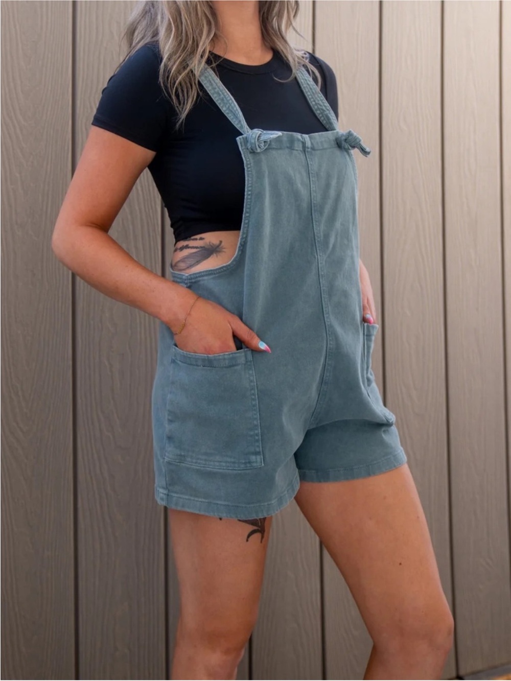 Zenana Outfitters Washed Blue Stretch Denim Short Overalls New in package